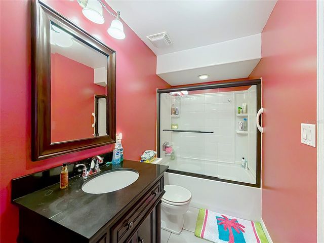 50 SE SPRING LOOP, Ocala, FL 34472