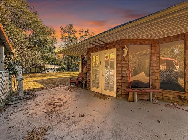 50 SE SPRING LOOP, Ocala, FL 34472