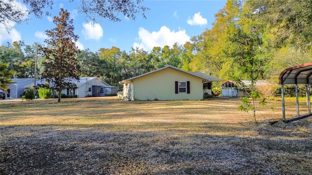 50 SE SPRING LOOP, Ocala, FL 34472