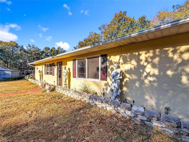 50 SE SPRING LOOP, Ocala, FL 34472