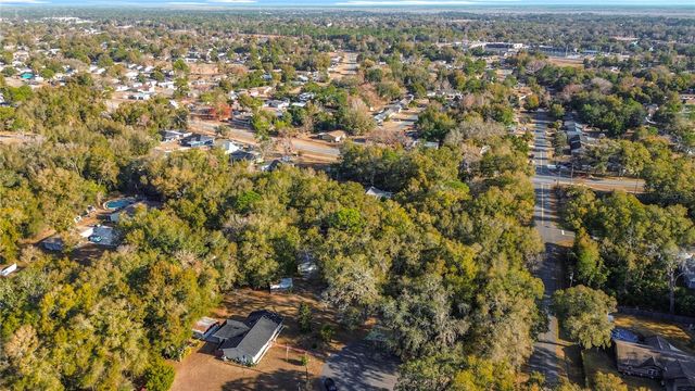 50 SE SPRING LOOP, Ocala, FL 34472