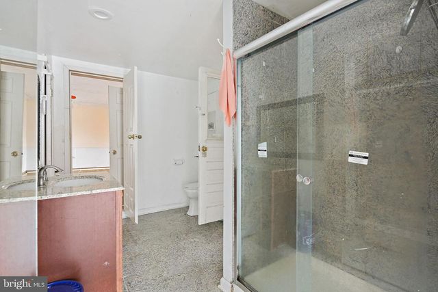 1049 POOLE RD, Westminster, MD 21157