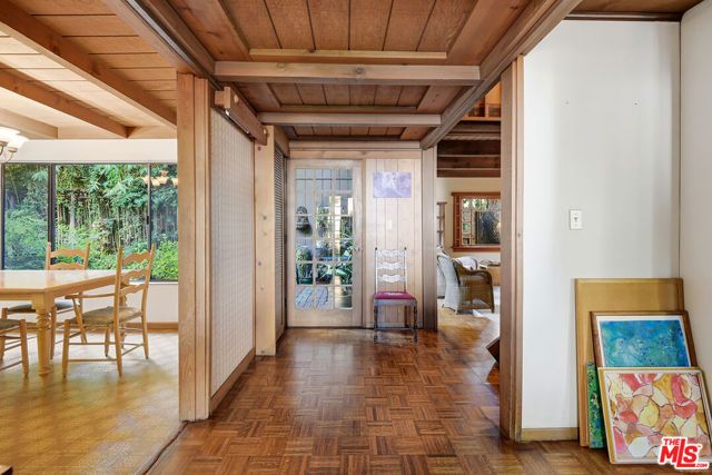 15203 Camarillo Street, Sherman Oaks, CA 91403