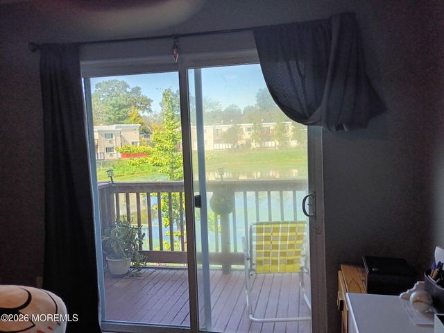 6 Lake Avenue 3B, East Brunswick, NJ 08816