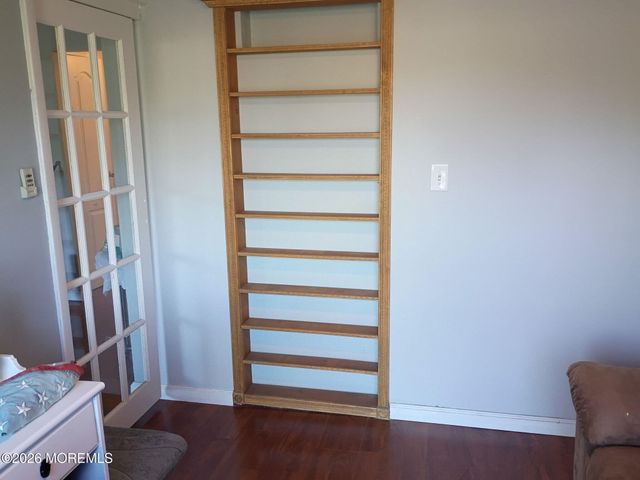 6 Lake Avenue 3B, East Brunswick, NJ 08816