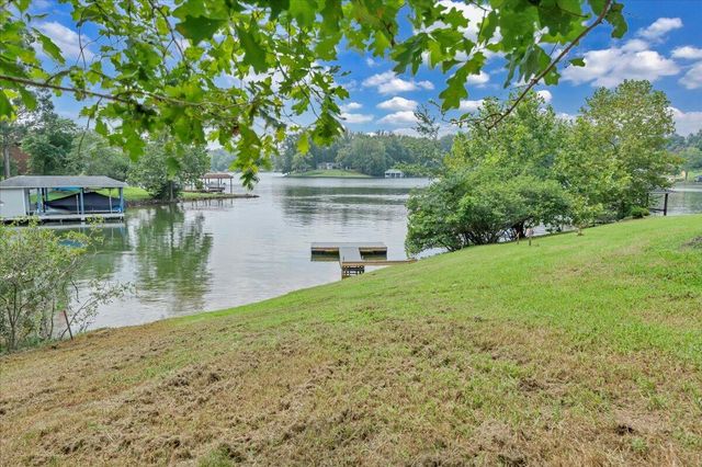 165 Spence RD, Union Hall, VA 24176