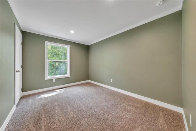 165 Spence RD, Union Hall, VA 24176