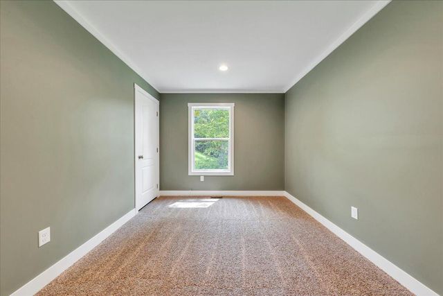 165 Spence RD, Union Hall, VA 24176