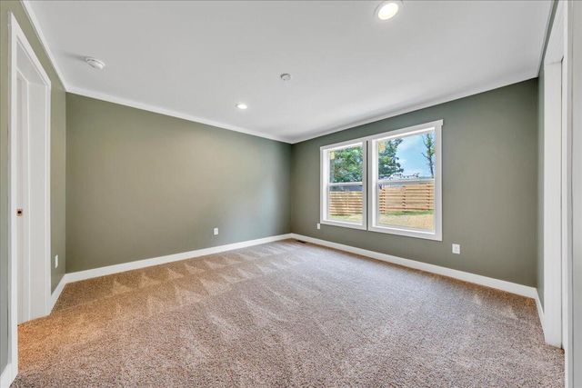 165 Spence RD, Union Hall, VA 24176