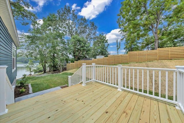 165 Spence RD, Union Hall, VA 24176