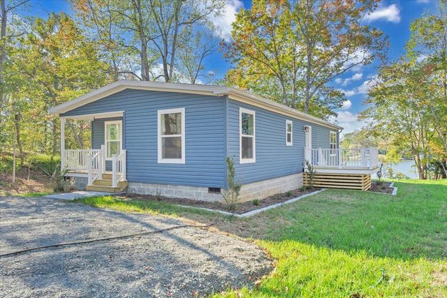 165 Spence RD, Union Hall, VA 24176