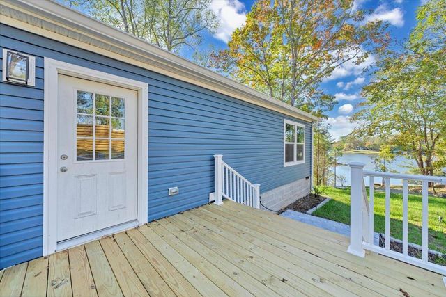 165 Spence RD, Union Hall, VA 24176