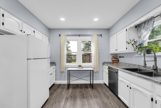W305S5060 Highway 83, Mukwonago, WI 53149