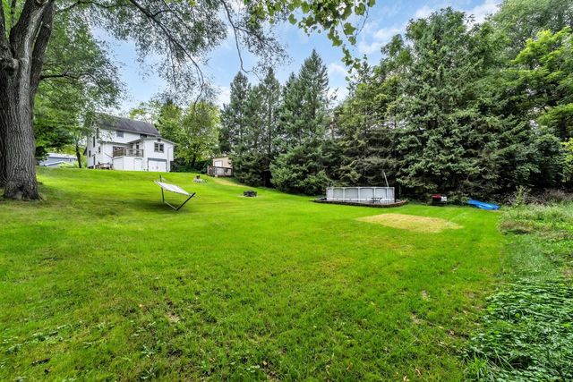 W305S5060 Highway 83, Mukwonago, WI 53149