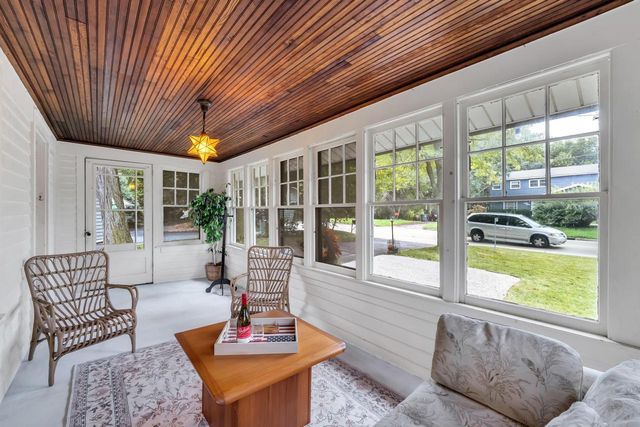 W305S5060 Highway 83, Mukwonago, WI 53149