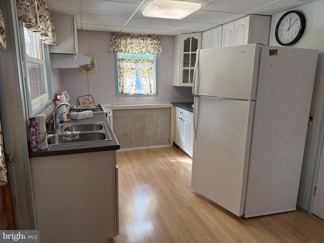 152 3RD AVE, Broomall, PA 19008