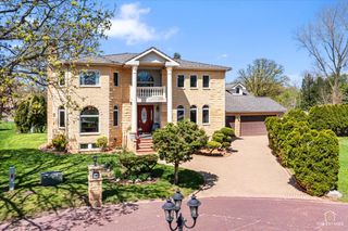822 Coventry Lane, Oak Brook, IL 60523