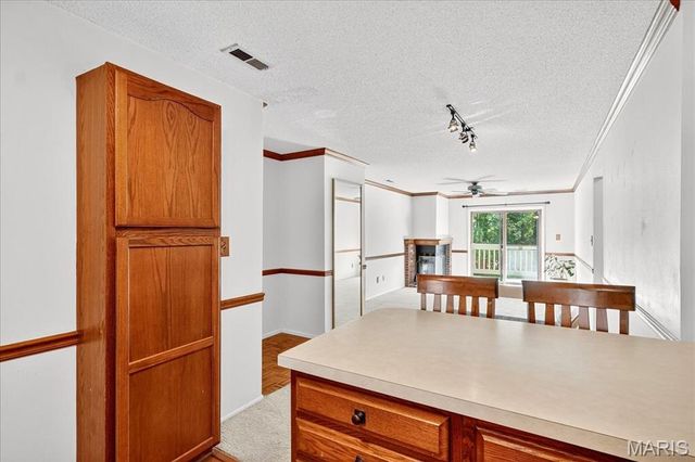 12952 Bryce Canyon Drive B, Maryland Heights, MO 63043