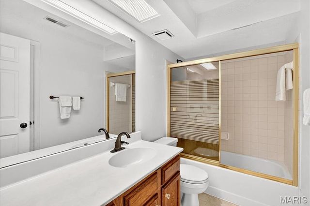 12952 Bryce Canyon Drive B, Maryland Heights, MO 63043