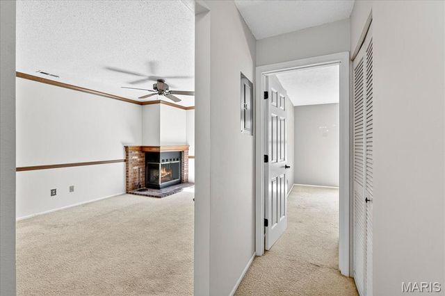 12952 Bryce Canyon Drive B, Maryland Heights, MO 63043