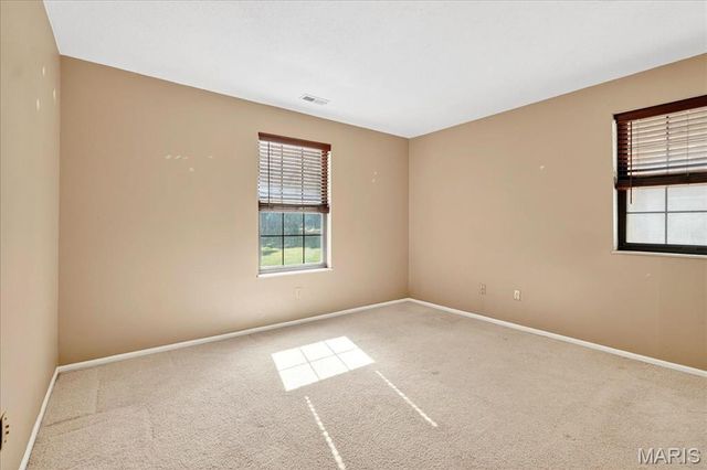 12952 Bryce Canyon Drive B, Maryland Heights, MO 63043