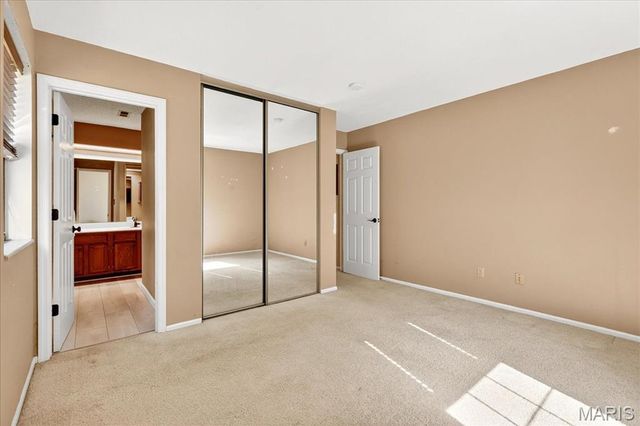 12952 Bryce Canyon Drive B, Maryland Heights, MO 63043