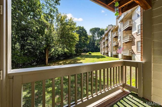 12952 Bryce Canyon Drive B, Maryland Heights, MO 63043
