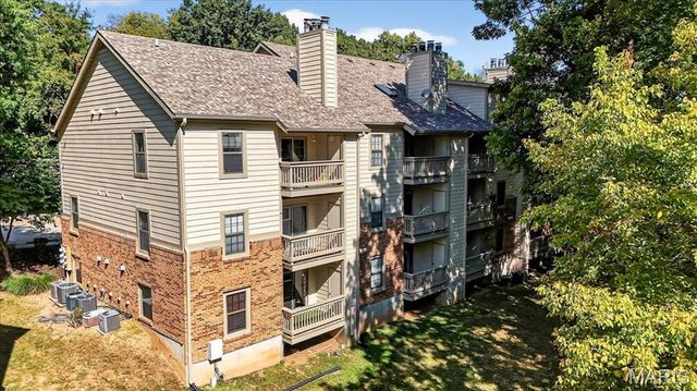 12952 Bryce Canyon Drive B, Maryland Heights, MO 63043