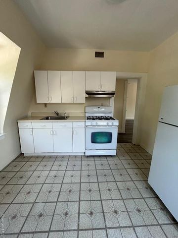 7 N Liberty Drive 4, Stony Point, NY 10980