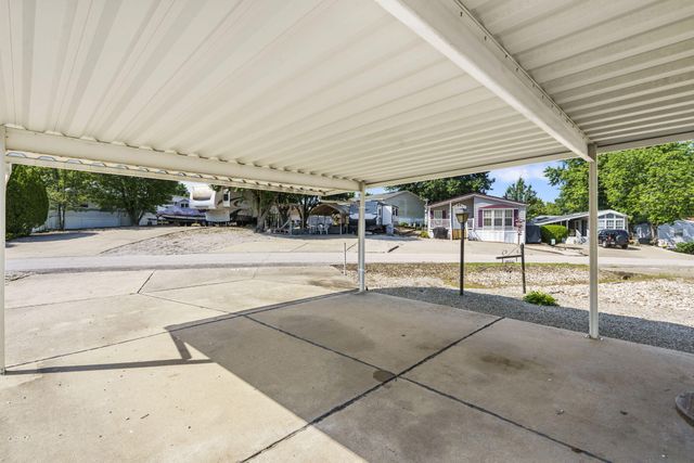 209 Blue Bird Lane, Branson, MO 65616