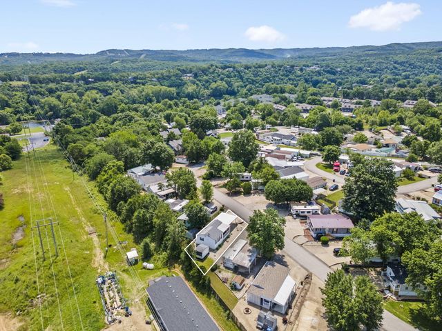 209 Blue Bird Lane, Branson, MO 65616