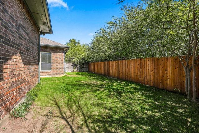 3906 Canton Court, Denton, TX 76208