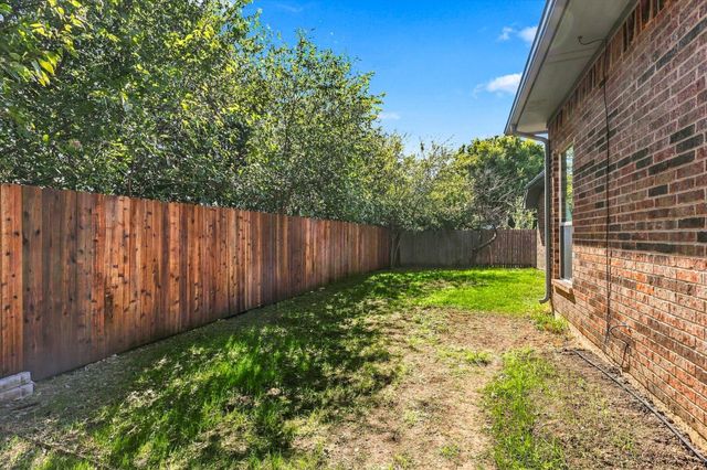 3906 Canton Court, Denton, TX 76208