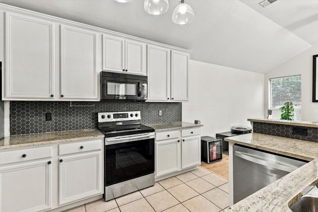 3906 Canton Court, Denton, TX 76208