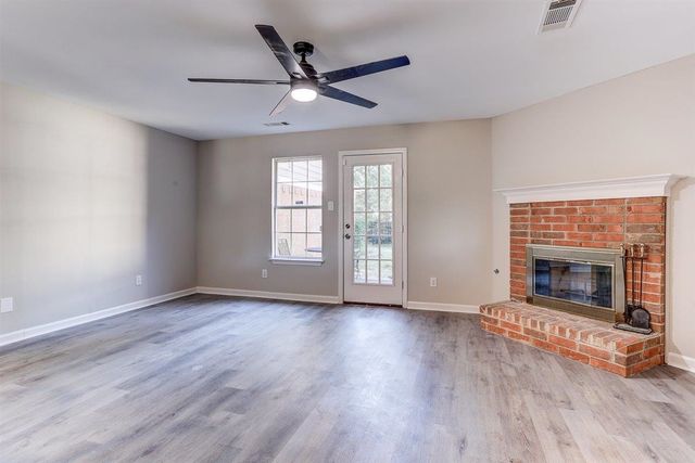 8314 MANGROVE DR, Memphis, TN 38016