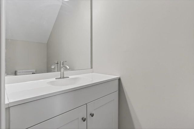 8314 MANGROVE DR, Memphis, TN 38016