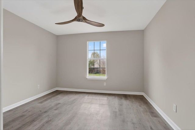 8314 MANGROVE DR, Memphis, TN 38016