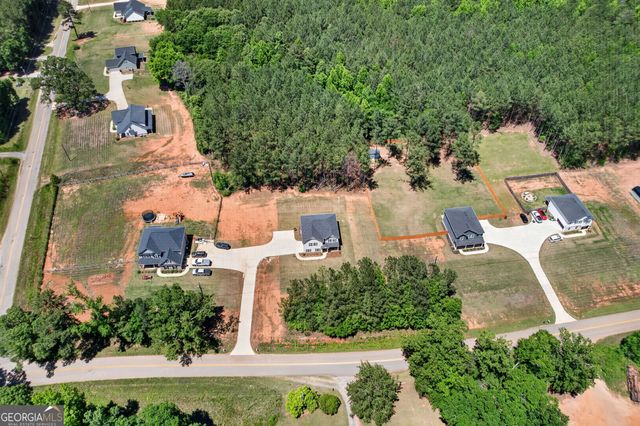606 Sutton Road, Forsyth, GA 31029