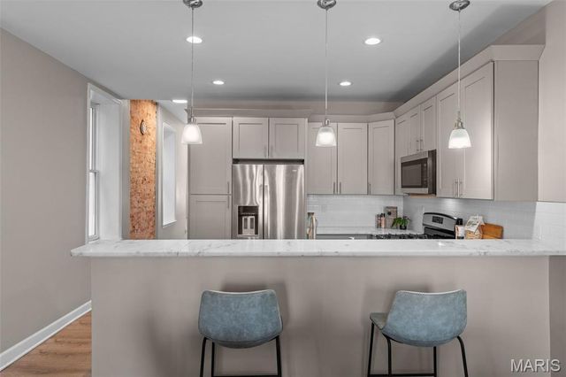 2253 Indiana Avenue, St Louis, MO 63104