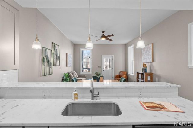 2253 Indiana Avenue, St Louis, MO 63104