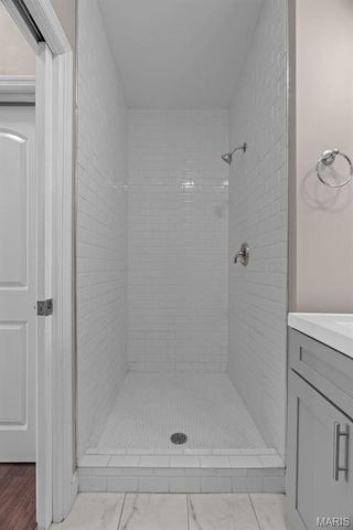 2253 Indiana Avenue, St Louis, MO 63104