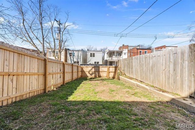 2253 Indiana Avenue, St Louis, MO 63104