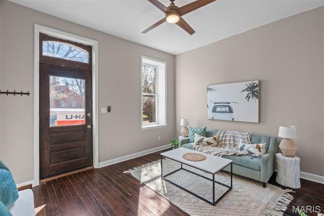 2253 Indiana Avenue, St Louis, MO 63104