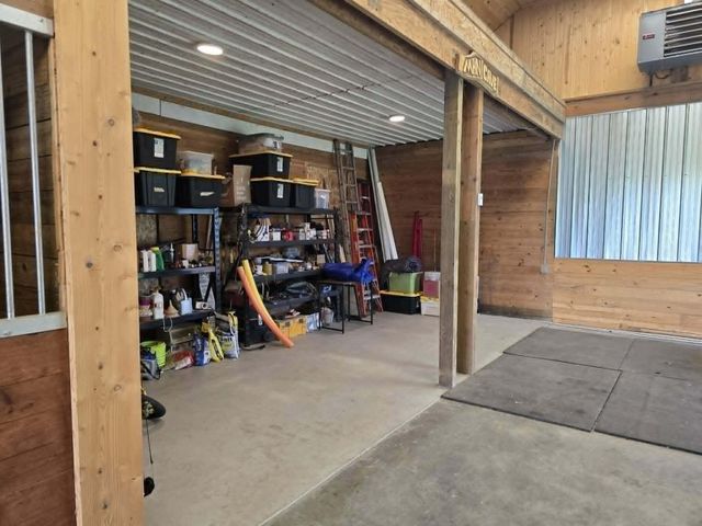 604 28th Avenue, Jamestown Twp, MI 49426