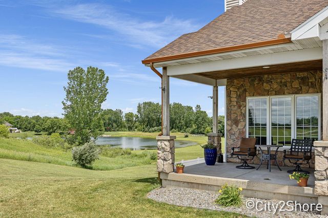 604 28th Avenue, Jamestown Twp, MI 49426