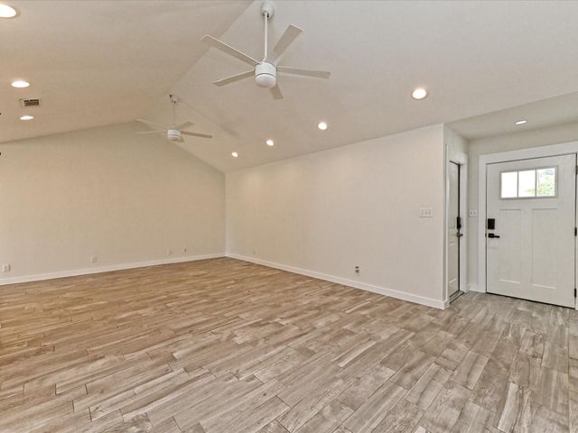 1202 Woodfield DR A, Austin, TX 78758