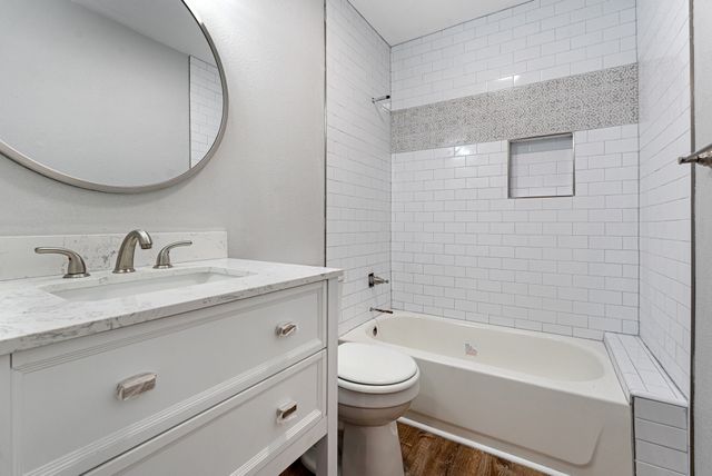 1906 N Main Street, Weatherford, TX 76085