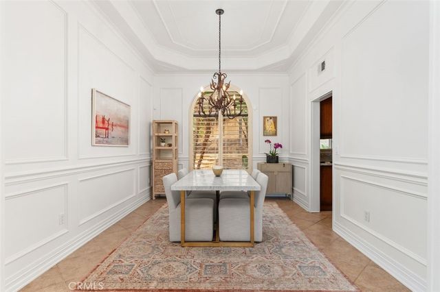 22241 Dardenne Street, Calabasas, CA 91302