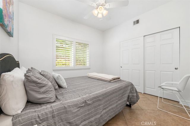 22241 Dardenne Street, Calabasas, CA 91302