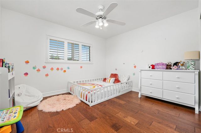 22241 Dardenne Street, Calabasas, CA 91302